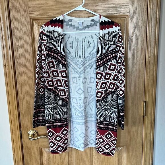 Chico’s Aztec Tribal cardigan Sweater Size Medium - Picture 1 of 4